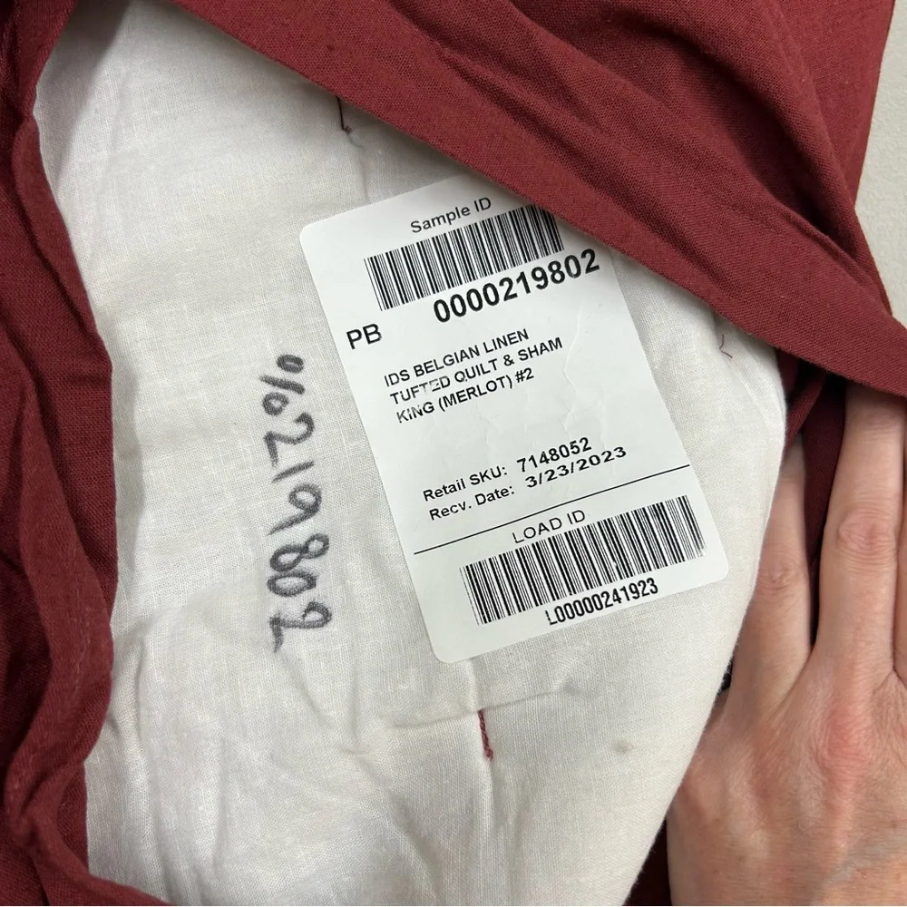 Pottery Barn Belgian Flax Linen Tufted Quilted Pillow Sham Cover King Size Red